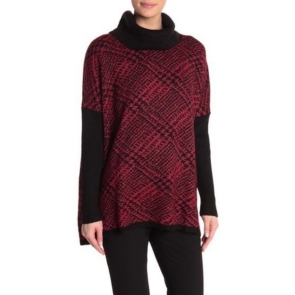 Joseph A Oversized Turtleneck Printed Chunky Knit Sweater